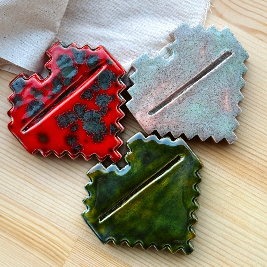 Kalbim - El Yapımı Seramik Kart Tutucu